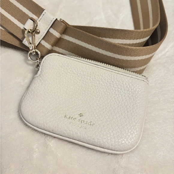 Kate Spade White and Tan Shoulder Bag with Minimalist Design - Picture 7 of 7
